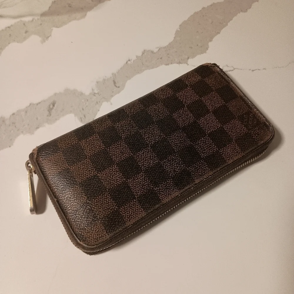 Authentic Louis Vuitton Damier Ebene Canvas Long Zippy Wallet / Organizer - Picture 1 of 14